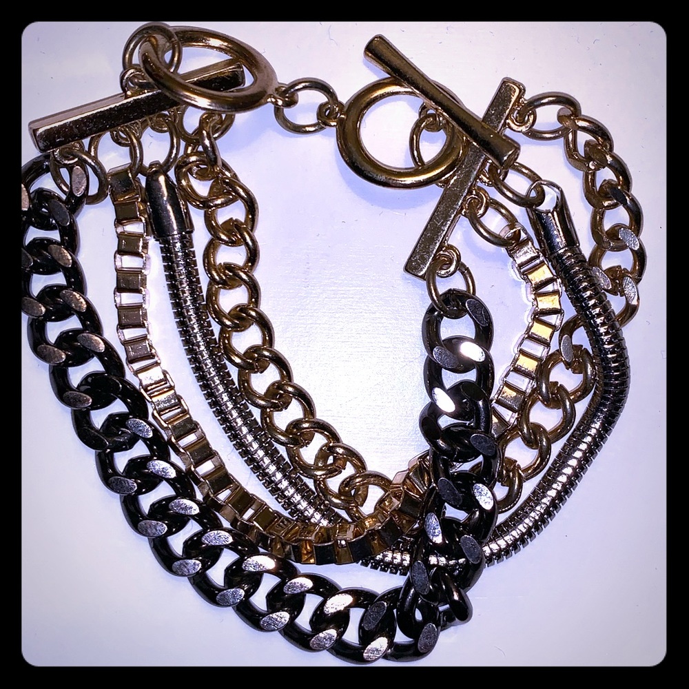Bracelet with different links!